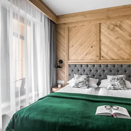 Pod Orlem - Bed & Breakfast *