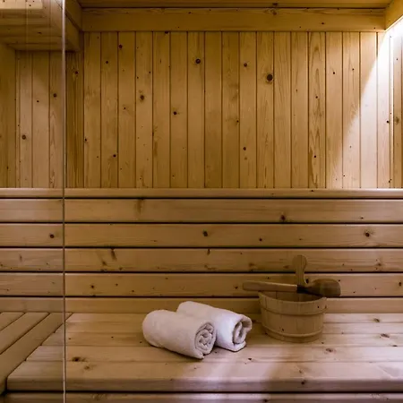 Pod Orlem - Bed & Breakfast *